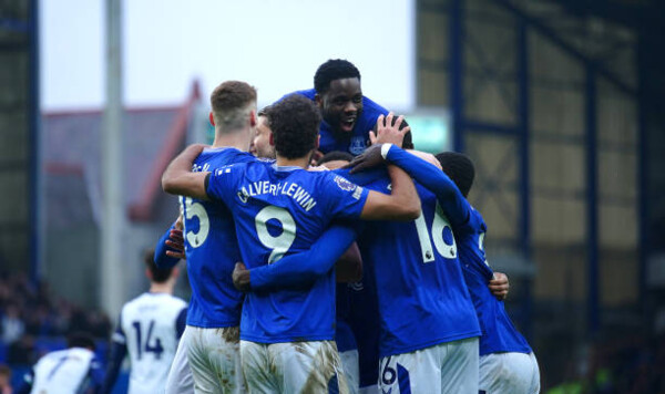 Впервые с 2012 года Эвертон выиграл домашний матч АПЛ против Тоттенхэма Эвертон, Тоттенхэм, Кулушевски, Ришарлисон, Грей