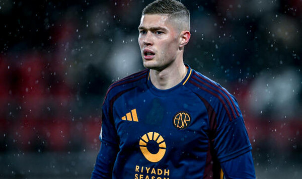 Довбик, Артем, Роме