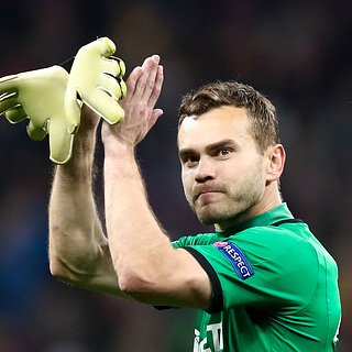 Евро, Акинфеев, Испании