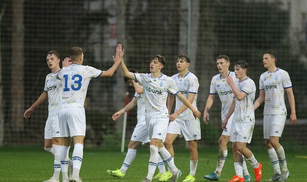 Яркая победа. «Динамо» U-19 в спарринге одолело клуб из Косово Динамо, Вуштррия, Костюка, Бело, Игоря