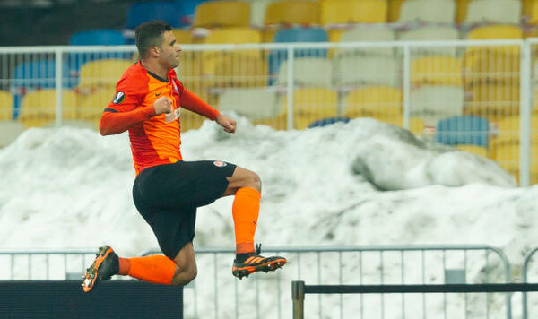 Сантос, Неймар, Шахтера, Приходи