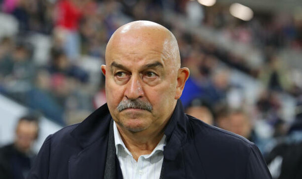 Российский тренер может возглавить венгерский клуб с украинцами в составе Академия, Пушкаша, Артем, Черчесову