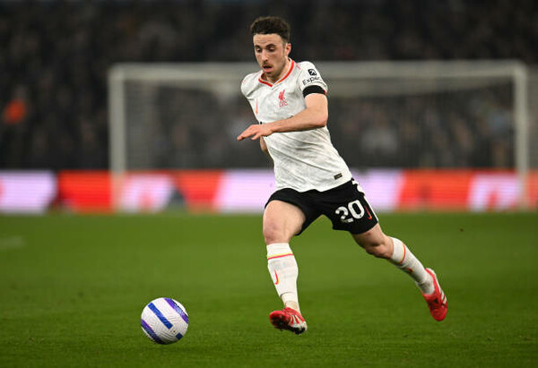 Ливерпуль, Жота, Диогу, Аравии