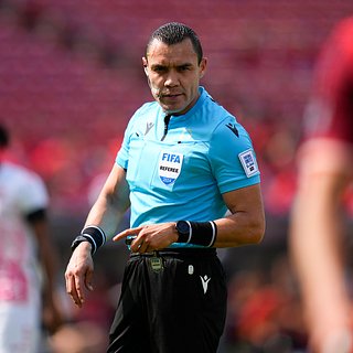 Футбольного судью накажут за автограф Месси Майами, Месси, Интер, Ортис, Саламанка