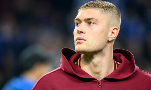 Довбик, Шомуродов, Гизольфи, Рома, Ромы