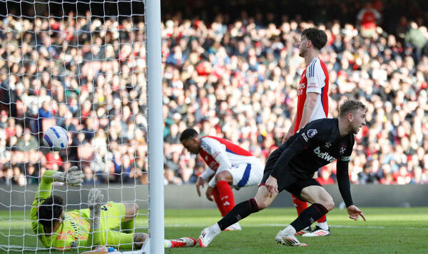 Сколько отыграл Зинченко? Арсенал потерпел фиаско в лондонском дерби Арсенал, Вест, Англии, Эмирейтс