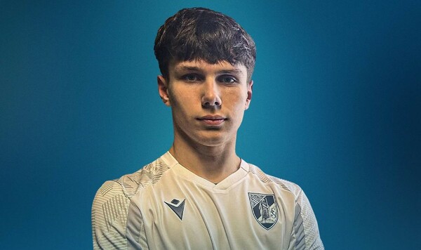 17-летний украинский вингер подписал контракт с португальским клубом Гимараэш, Португалии, Витория