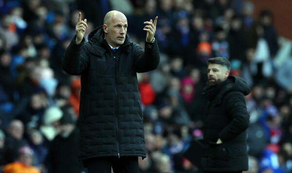 ОФИЦИАЛЬНО. Рейнджерс уволил главного тренера Клеман, Бельгии, Монако, Уэйн