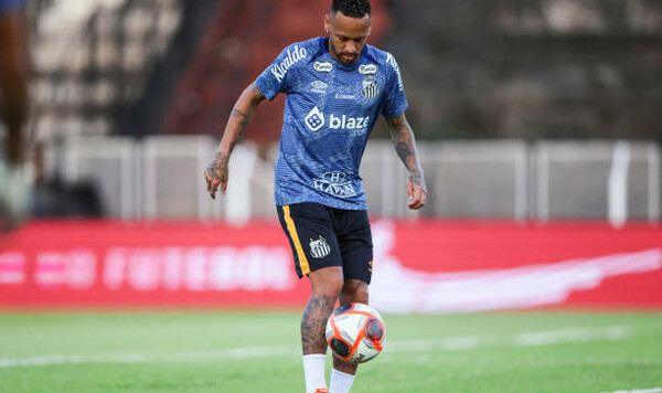 Пини Захави пытается вернуть Неймара в Барселону. Как реагирует Флик? Неймар, Захави, Сантос, Флик, Барселону