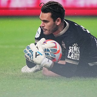 Перешедший из ЦСКА в «Спартак» вратарь заявил о невозможности конкурировать с Акинфеевым Спартак, Помазун, Игорь, Будет