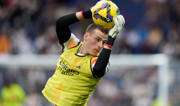 Больше будет отдыхать. В Испании рассказали, выйдет ли Лунин на финал Кубка Реал, Испании, Лунин, Бургос, Лиге