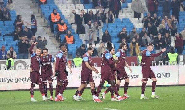 Трабзонспор, Зубкова, Сикана, Гюнеш, Зеки