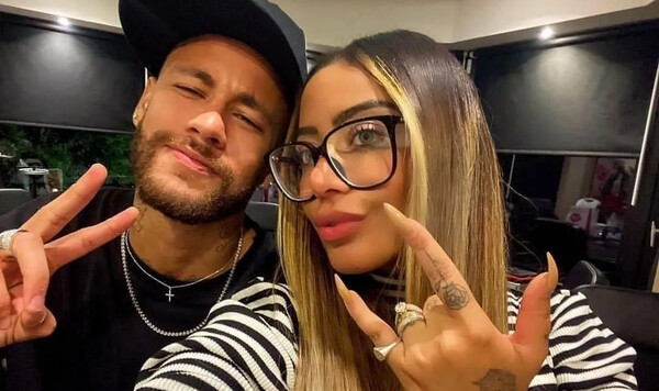 При чем тут сестра? Неймар стабильно получает травмы перед 11 марта Неймар, Паулу, Сантос, Коринтианс