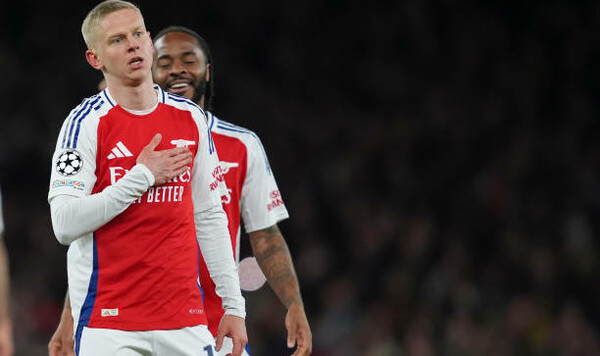 ФОТО. Sky Sports: «Зинченко стоит извиниться разве что перед вратарем ПСВ» Зинченко, Александр, Sports, Сити