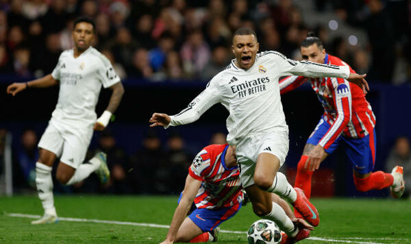 Мадридское дерби продлено. Матч между Атлетико и Реалом перешел в овертаймы Реал, Атлетико, Галлахер