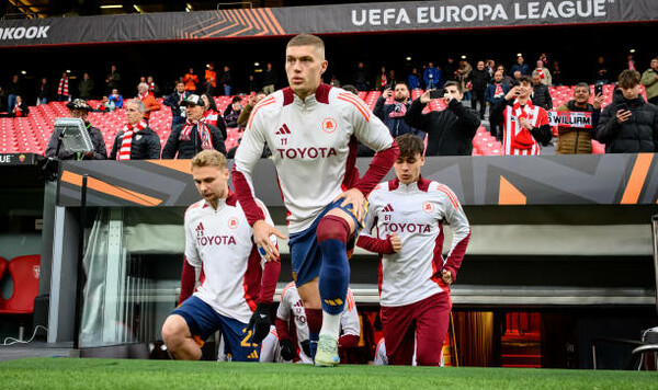 Итальянская пресса: «С Хуммельсом нужно прощаться, Довбик – под вопросом» Хуммельса, Рома, Кальяри, Довбик