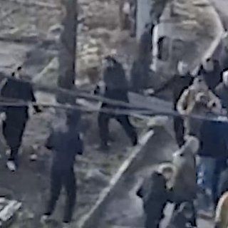 Футбольные фанаты устроили массовую драку в Подмосковье Динамо, Второй, Новости, Калуги