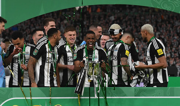 Эдди ХАУ: «Проклятие Ньюкасла? Всегда верил, что это лишь в наших головах» Ливерпуль, Ньюкасл