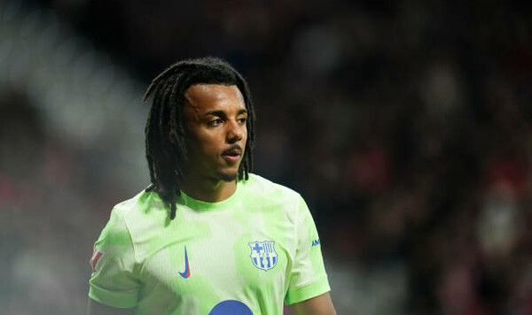 Барселона продлит контракт с французской звездой Барселоны, Ямал, Лиге, Кюнде