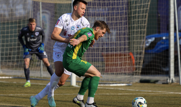 ЛНЗ и Левый Берег провели товарищескую игру между собой Берег, Кушниренко, Левый, Григорчук, Пасіч