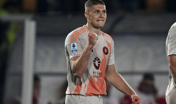 Артем, Рома, Лечче, Довбик