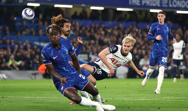 Тоттенхэм снова оказался удобным соперником для Челси Челси, Тоттенхэм, Хотспур, Бридж, Стэмфорд