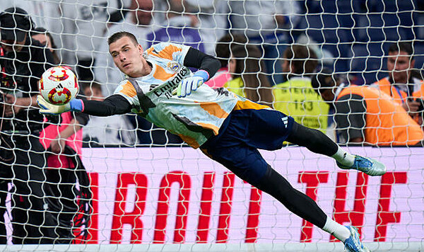 Реал, Валенсия, Лунин, Анчелотти