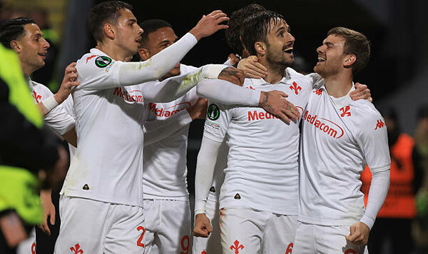 Конференции, Лиге, Флоренции