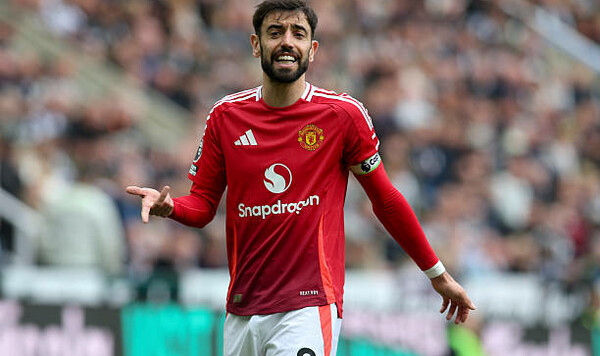 «Я разочарован». Капитан МЮ разнес одноклубников после поражения в АПЛ Манчестер, Юнайтед, Ньюкасл, Фернандеш