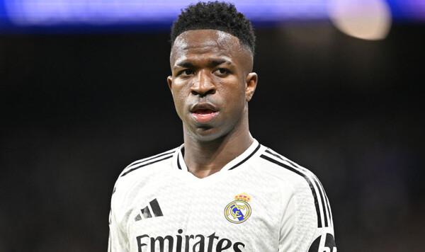 Реал после вылета от Арсенала поставил условие суперзвезде Винисиус, Реал, Аравии, Золотого