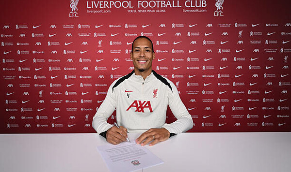 Ливерпуля, Дейк