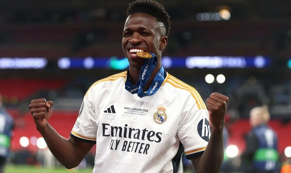 Винисиус рассказал Анчелотти, почему Арсенал уничтожил Реал в ЛЧ Арсенал, Реал, Анчелотти, Винисиус