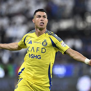 Роналду захотел сменить клуб ради участия в клубном чемпионате мира Роналду, Наср, Манчестер, Ювентуса