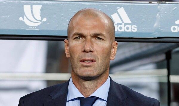 Зинедин ЗИДАН: «Он был на одном уровне с Месси и Роналду» Джеррард, Зидан, Роналду, Стивена, Зинедин