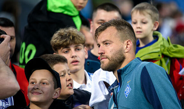 Ванат объяснил, почему Ярмоленко не бил пенальти в матче с Оболонью в УПЛ Ярмоленко, Ванат, Оболони, Владислав