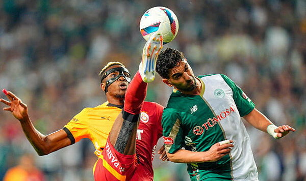 Галатасарай, Туреччини, Шаллаї, Торрейра, Демір