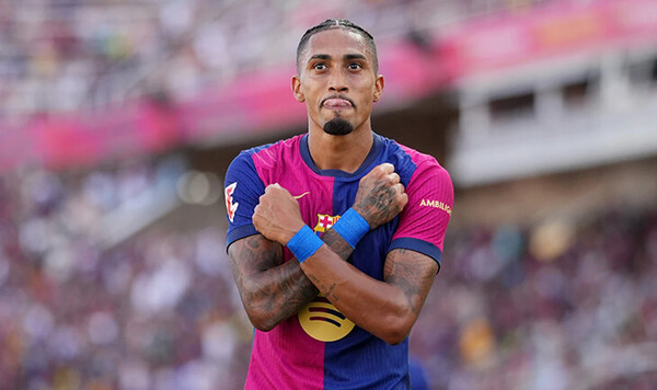 Гвардиола нацелился на суперзвезду Барсы. Известна сумма трансфера Барсы, Рафиньи, Манчестер, Сити