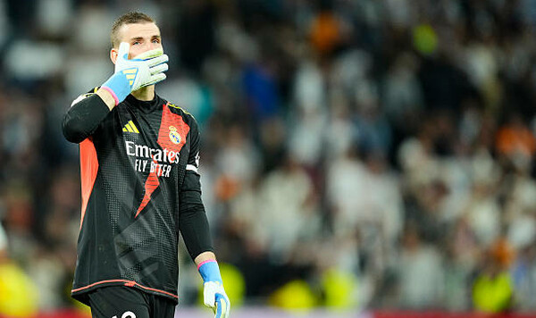 Арсенал и Челси нацелились на звезду сборной Украины Лунин, Челси, Реал, Андрей, Юнайтед