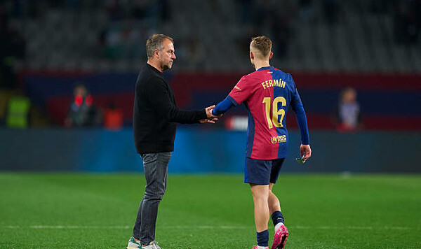 Игрок Барсы удивил Флика в матче с Реалом. Он может выйти в полуфинале ЛЧ Барсы, Флик, Лиги, Интером, Мбаппе