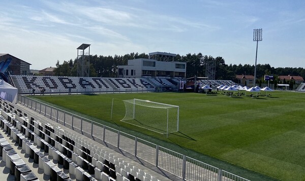 Стали известны стартовые составы Колоса и Полесья Колос, Премьер, Полесье, Тейлор, Чоботенко