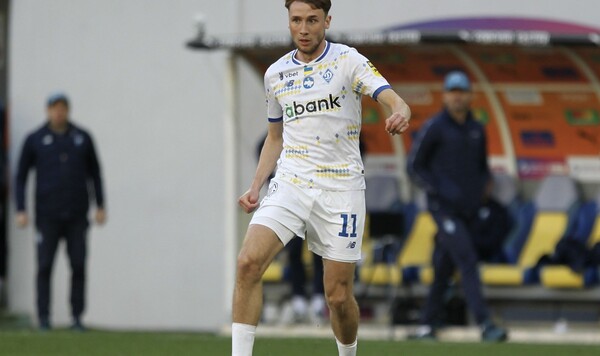 Два юбилея. Ванат впервые за сезон забил 20 мячей. При этом провел 40 игр Ванат, Владислав, Лиги, Украины