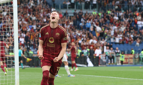 На Довбика появился новый претендент. Артем его уже огорчал Фиорентина, Довбик, Ромы, Милан