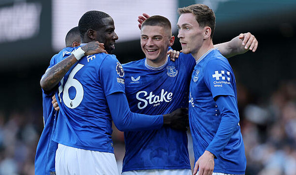 Фулхэма, Виталия, Миколенко