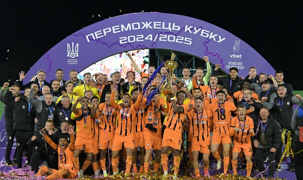 15-й титул. Количество трофеев Шахтера и Динамо в Кубке и за всю историю Украины, Динамо, Шахтер, Кубке, Количество