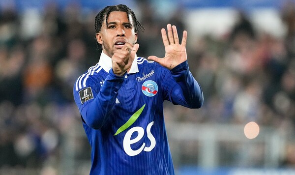 Санту, Андрея, Страсбург, Челси, Франции