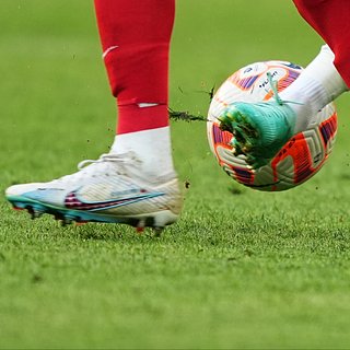 Стало известно о срыве обсуждения возвращения России в футбол из-за одного звонка России, Украины, Польша, Дания