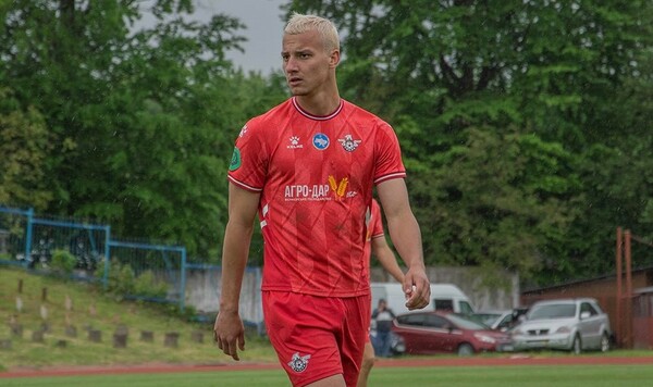 Скала, Второй, Денис
