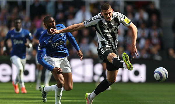 Ньюкасл, Миколенко, Алькарас, Эвертон, Виталий