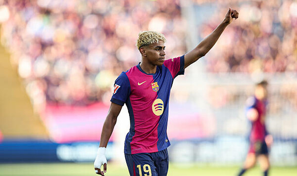 ОФИЦИАЛЬНО. Ламин Ямаль продлил контракт с Барселоной Барсой, Ямаль, Бетисом