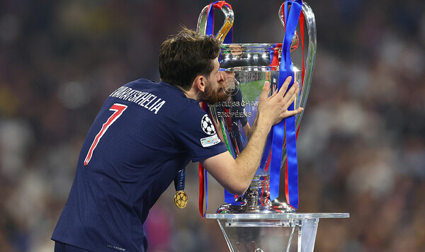 Идеальный сезон. Кварацхелия сделал уникальный квадрупл Лиги, Кварацхелия, Интер, Астон, Виллы